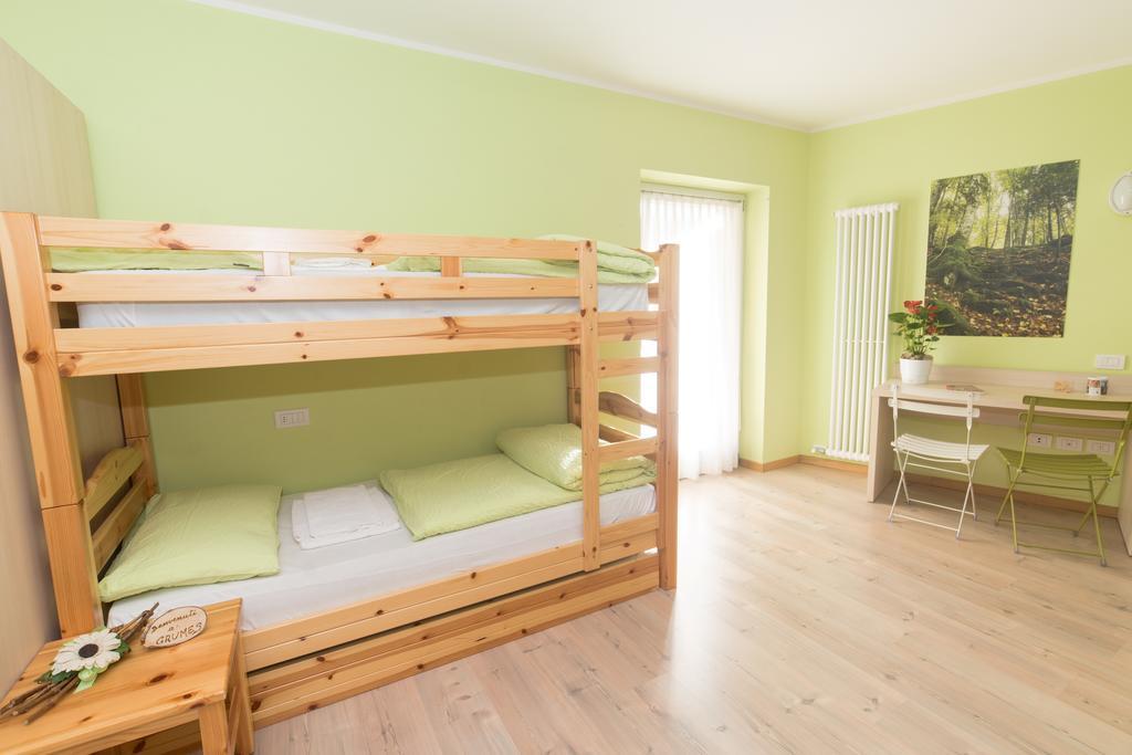 Hostel L'Ost - Ostello Di Grumes Quarto foto